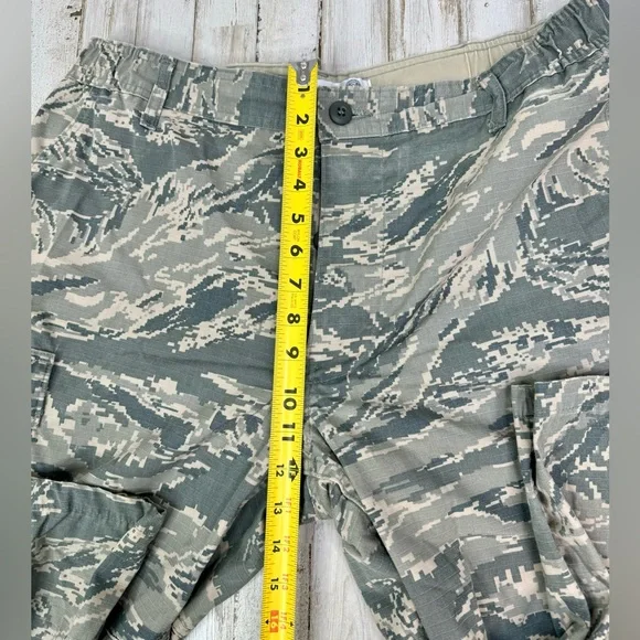 US Air Force Tactical Pants Military Mens 38x30 Green Digital Camo Cargo - Picture 7 of 12